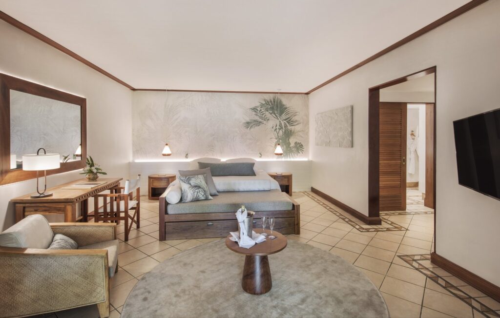 Paradis Beachcomber Junior Suite