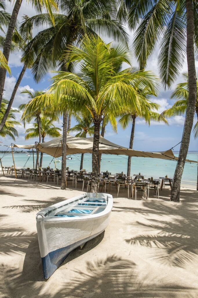 Trou aux Biches Beachcomber Beach Restaurant