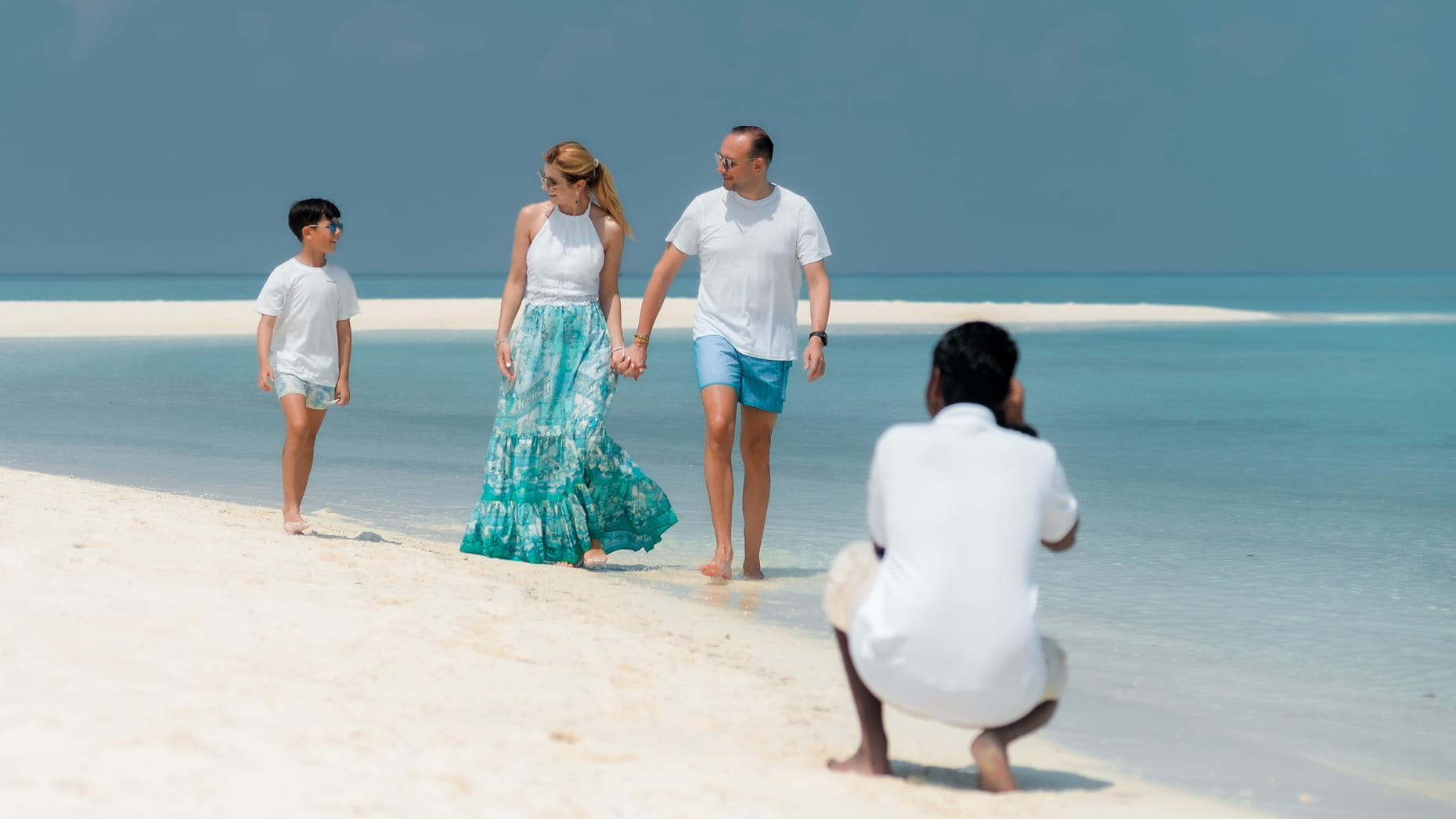 Generationsrejse til Maldiverne - Four Seasons Private Island Voavah