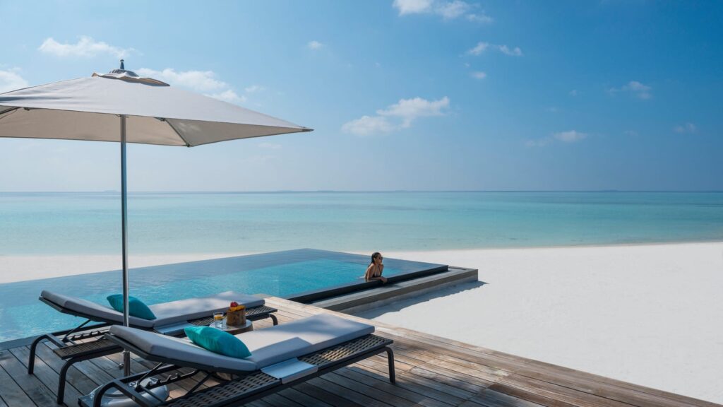 Generationsrejse til Maldiverne - Four Seasons Private Island Voavah