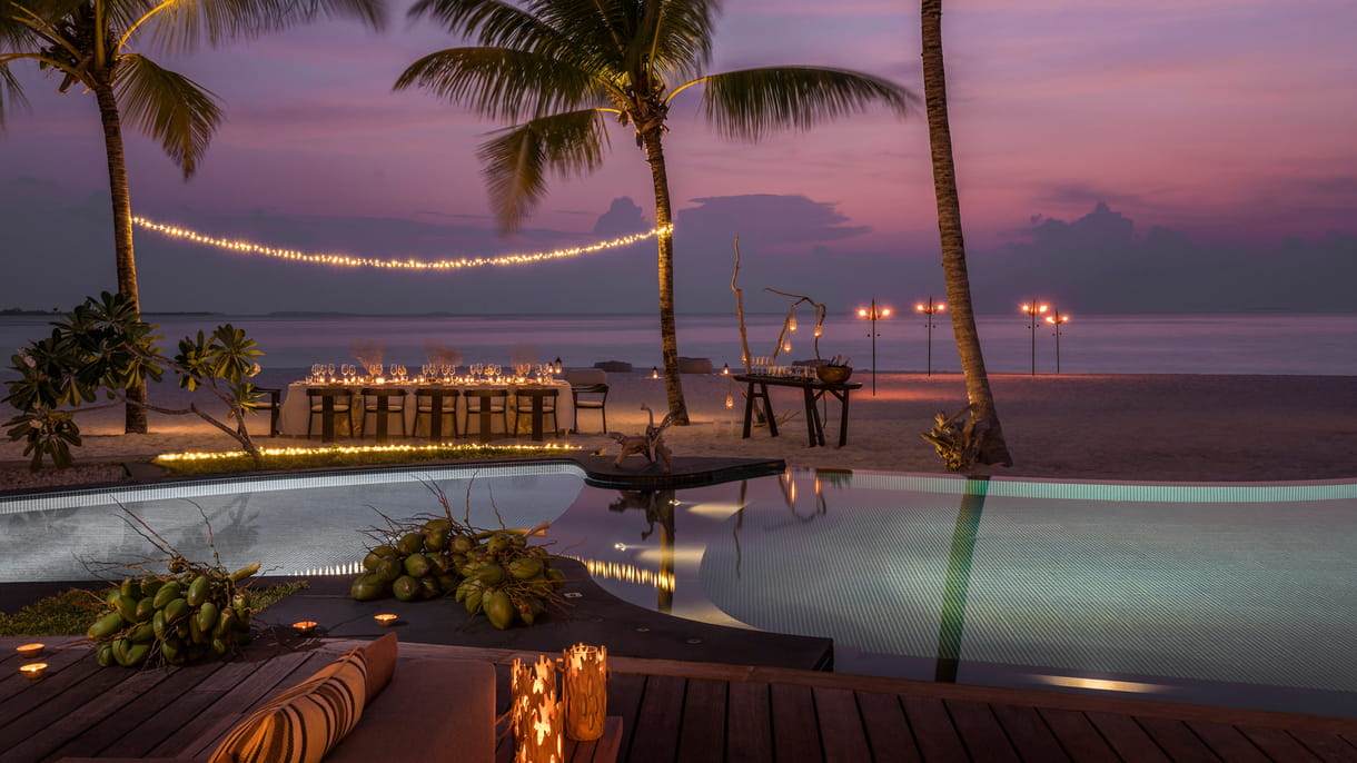 Generationsrejse til Maldiverne - Four Seasons Private Island Voavah