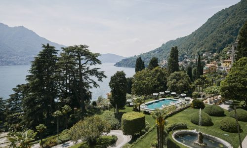 1 – View over the pool and lake © Stefan Giftthaler 1 - View over the pool and lake © Stefan Giftthaler