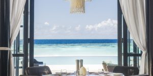 Alba Restaurant på St. Regis Maldiverne Vommuli Resort