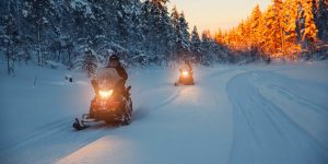 Snowmobile Kakslauttanen Finland