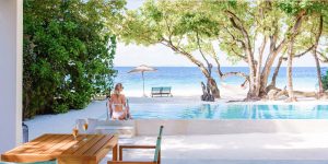 gallery-beach-villa-swim